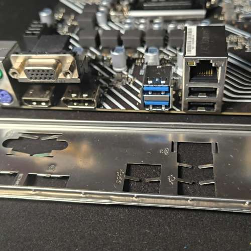 ASUS H510M-E Micro-ATX主板 ((正版Window11Home啟動碼)) Socket 1200