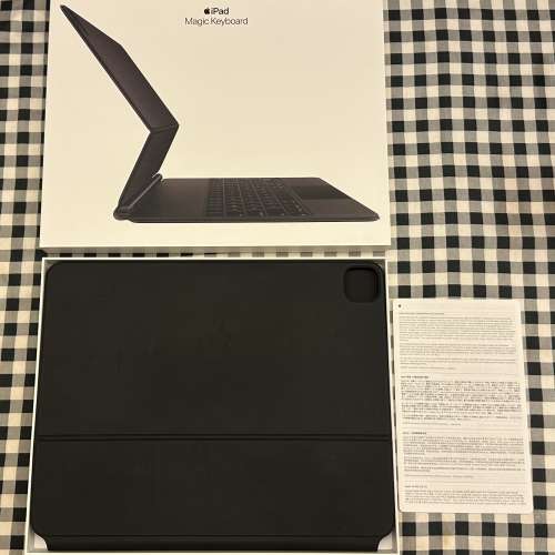 Apple Magic Keyboard 12.9 黑色 行貨 95%新 只係皮面有輕微使用痕跡 當時蘋果專門...