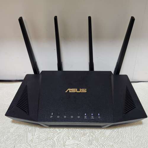 Asus RT-AX3000 WiFi6 Router 路由器