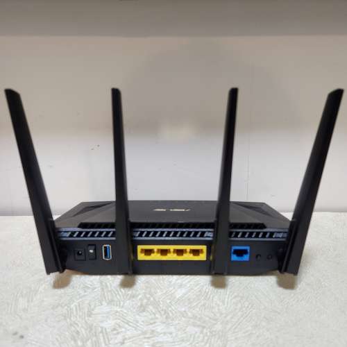 Asus RT-AX3000 WiFi6 Router 路由器