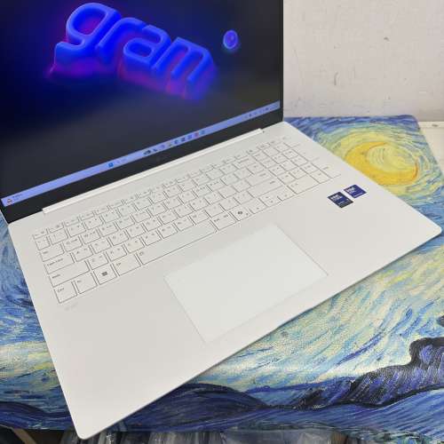 (LG超輕薄🤩文書機 ) LG 樂金 / Ultra 5 225H / 16GB Ram/256,512GB,1TB SSD/超輕薄...
