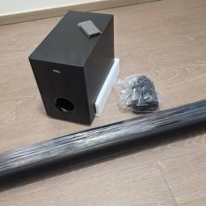 TCL S522W 2.1 CHANNEL SOUND BAR WITH WIRELESS SUBWOOFER.