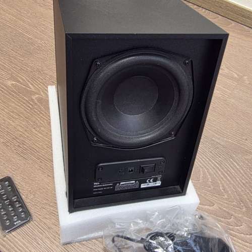 TCL S522W 2.1 CHANNEL SOUND BAR WITH WIRELESS SUBWOOFER.