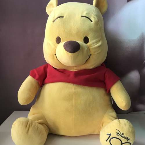 迪士尼100週年紀念小熊維尼公仔