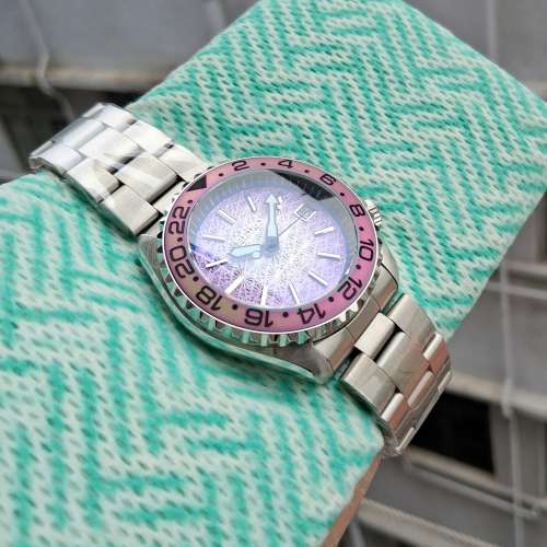 全新炫紫MOD自組錶款。