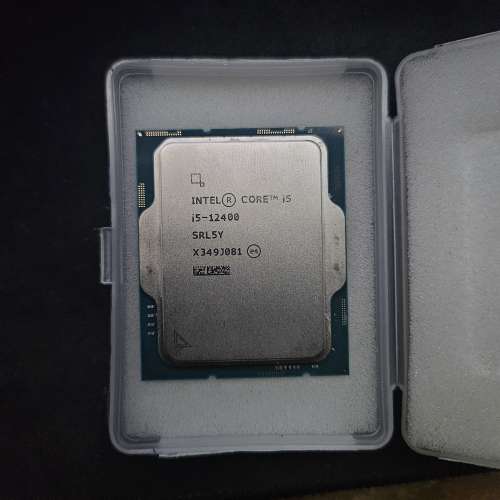 Intel i5 12400