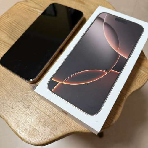 Apple iPhone 16 Pro Max 256 GB 沙色