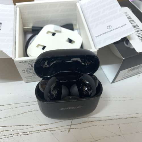 99%New Bose QuietComfort Ultra Earbuds Black
