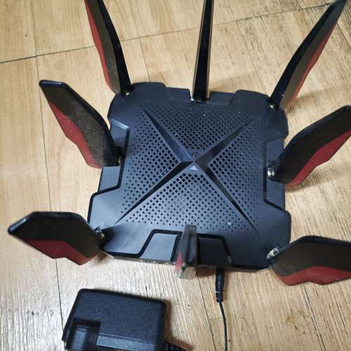 TP-Link Archer GX90 AX6600 三頻 Wi-Fi 6 電競路由器 (2.5G WAN)