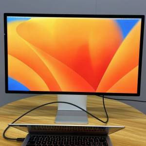 Apple Studio Display 27吋5K顯示卡，蘋果配置格顯示器，盒子配件都齊，99新平出