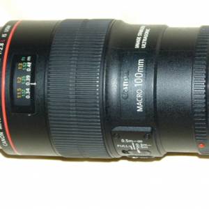 CANON EF100MM f2.8 L marco IS USM Lens