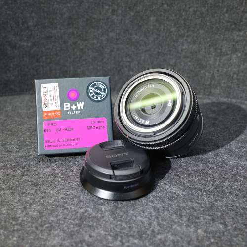 Sony FE 40mm F2.5G 鏡頭 連 B+W T-PRO 49mm UV濾鏡 連 方形遮光罩