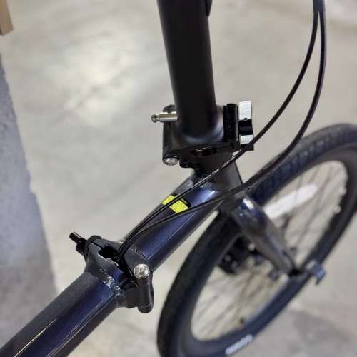 最新黑色  (NEO 20吋 36T 飛輪) JAVA NEO 9速 油剎 20吋 406 鋁合金折叠車 （三折叠...