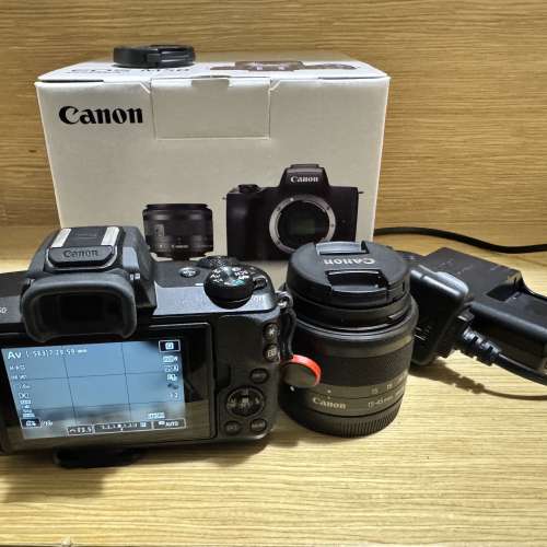 Canon EOS M50 15-45 Kit set + EF-M 22mm f/2.0 STM