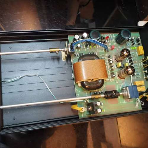 香港早期品牌scitech精品製作2膽前級