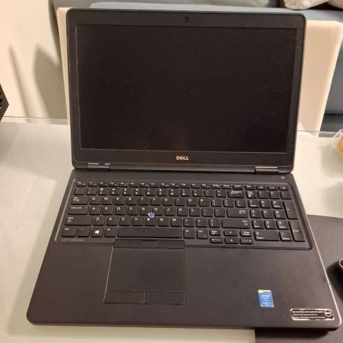 Dell Latitude E5550 筆記型電腦