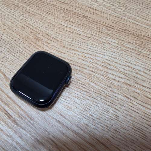出售Apple watch Series 8 GPS 45mm (只含錶身)