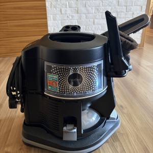 美国Rainbow（彩虹）E2系列水滤式吸尘器（具体型号为Type 23P），它是一款兼具空气...