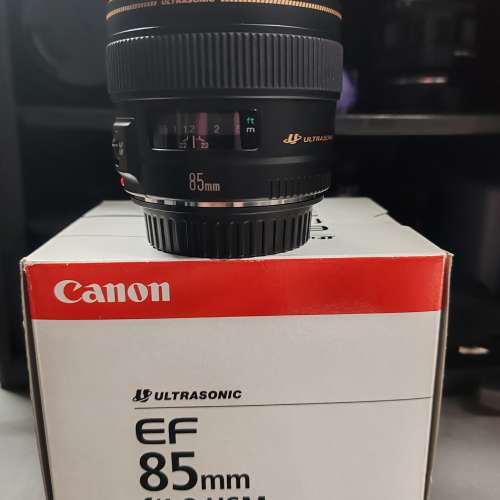 Canon EF 85mm f/1.8 USM 鏡頭
