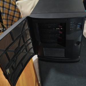 Supermicro Superchassis CSE-721TQ-250B 迷你塔式, 250W  80Plus銅牌 電源