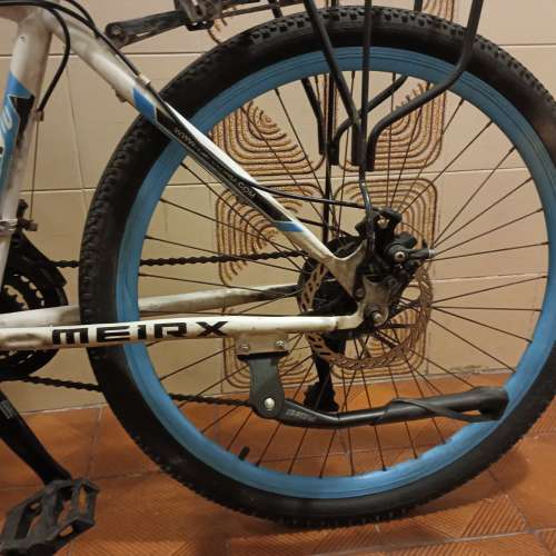 26 吋 藍白色單車