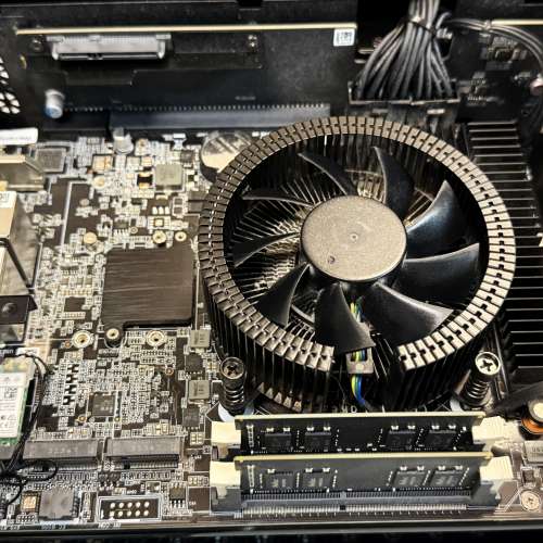 Zotac Magnus One ECM53060C (Barebone)