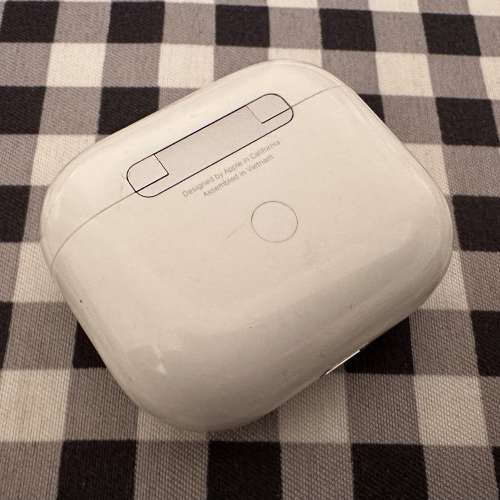 Apple AirPods 3 充電盒 行貨 95%新 非常少用和新淨 保證原廠行貨 電量和操作全正常...