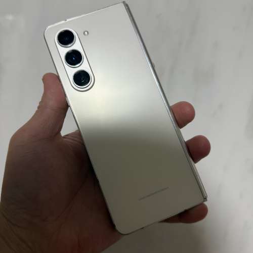 全網最平🔥Samsung galaxy fold 5 12+256美版單卡+esim白色