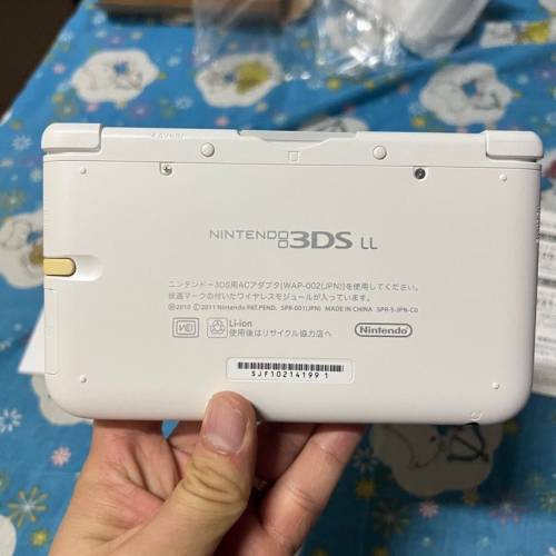 NINTENDO 任天堂3DS LL 白色