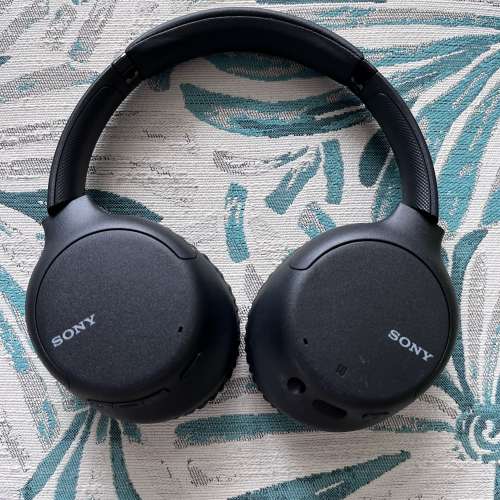 Sony WH-CH710N headphone