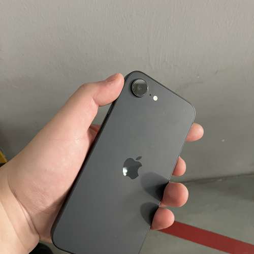 國行iPhone 16e 黑色128g