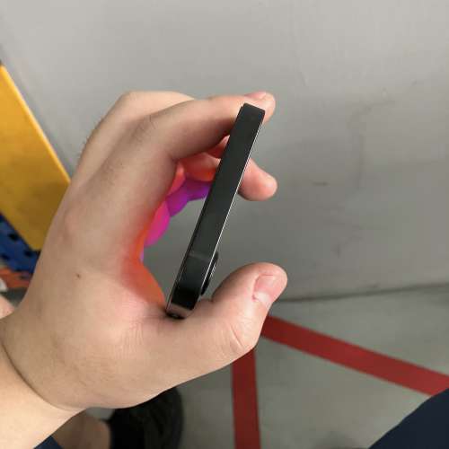 國行iPhone 16e 黑色128g