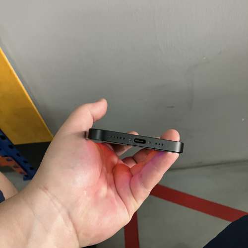 國行iPhone 16e 黑色128g