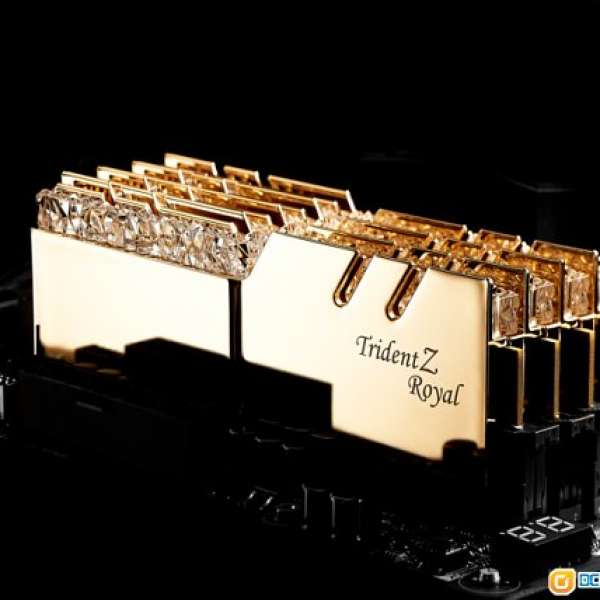 全新G.SKILL Trident Z Royal F4-3200C16Q-64GTRG (16Gx4)