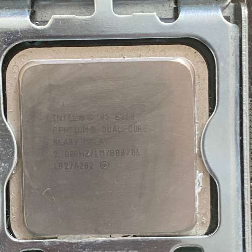 E2180 cpu  ram 底板風扇 雜物一堆