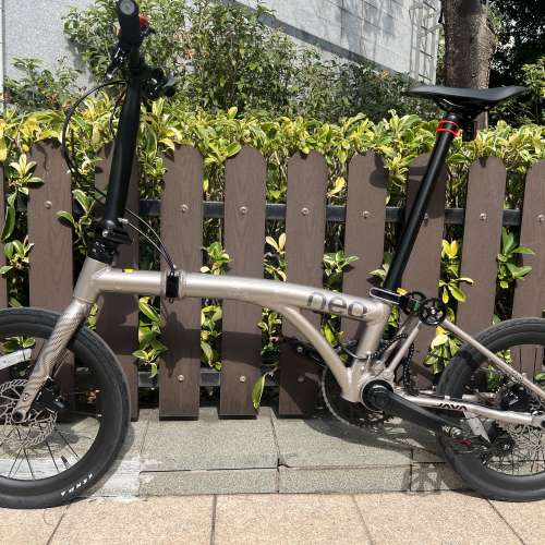 亮光鈦色 JAVA NEO 9速 桶軸碟剎 16吋 349 鋁合金折叠車 （三折叠小布 國布 ）送前...
