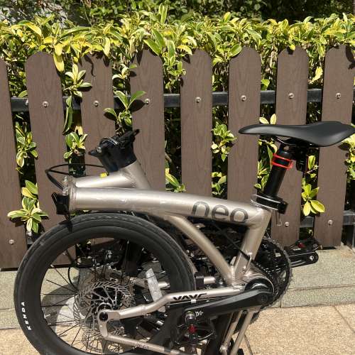 亮光鈦色 JAVA NEO 9速 桶軸碟剎 16吋 349 鋁合金折叠車 （三折叠小布 國布 ）送前...