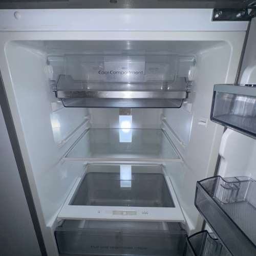 （尺寸：闊 550 x 高 1372 x 深 623 毫米）新淨 豐澤牌 FDG192M15S雙門環保無霜雪櫃