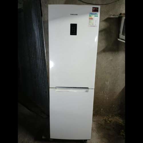 SAMSUNG   三星珍珠白大容量雪櫃