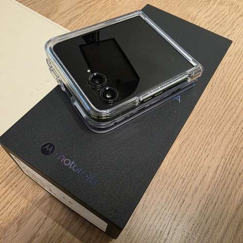 Motorola Razr 50 Ultra (12+512GB)