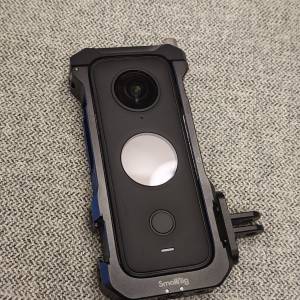 Insta360 ONE X2 連 SmallRig Cage