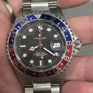 好X新淨😆 Steinhart  全自動 ETA機芯 Ocean GMT 300m FULL SET $2480