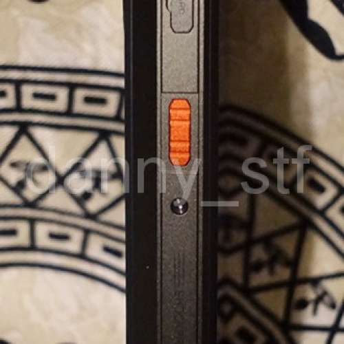 Blackview BV9300 Pro 8+256GB 6.7吋主顯示屏/1.3吋圓形後副顯示屏/內建100流明手...