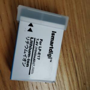 ismartdigi出品LP-E17代用鋰電池