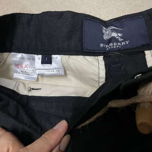 全新Burberry Black Label 麻棉短褲