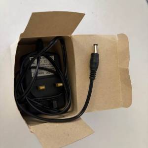 全新有盒，指示燈adapter, 12V2A