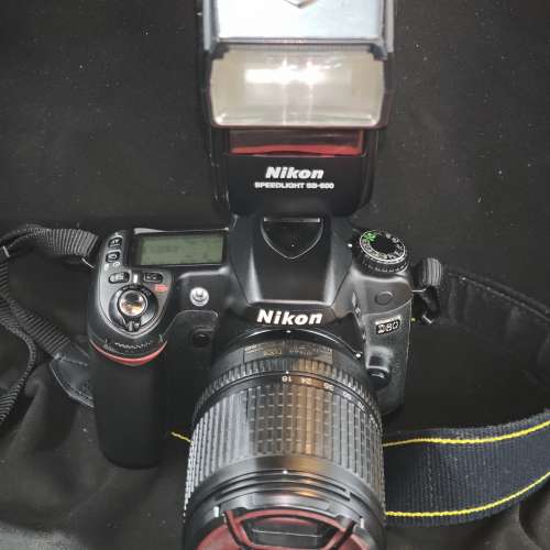 Nikon D80 CCD 尼康 + 18-135 G 18mm 135mm 18 135 + SB-600 SB600 功能正常 95%以...