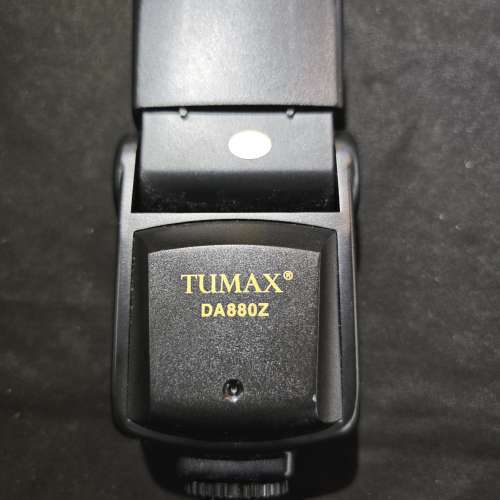 TUMAX DA880Z 單點閃燈 功能正常 不包含電池 試燈需要自備電