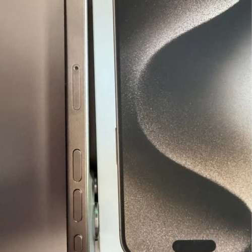 iPhone 15pro 512gb,港行雙卡原色鈦金屬，電池健康度87，完美冇花，冇修冇拆，所有...