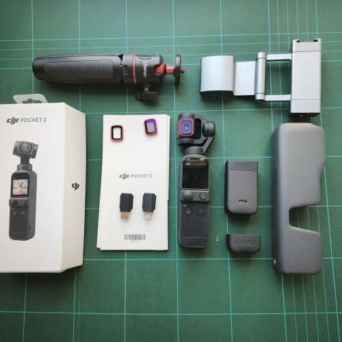 DJI Pocket 2 全套 連 全能手柄、金屬機夾、細腳架